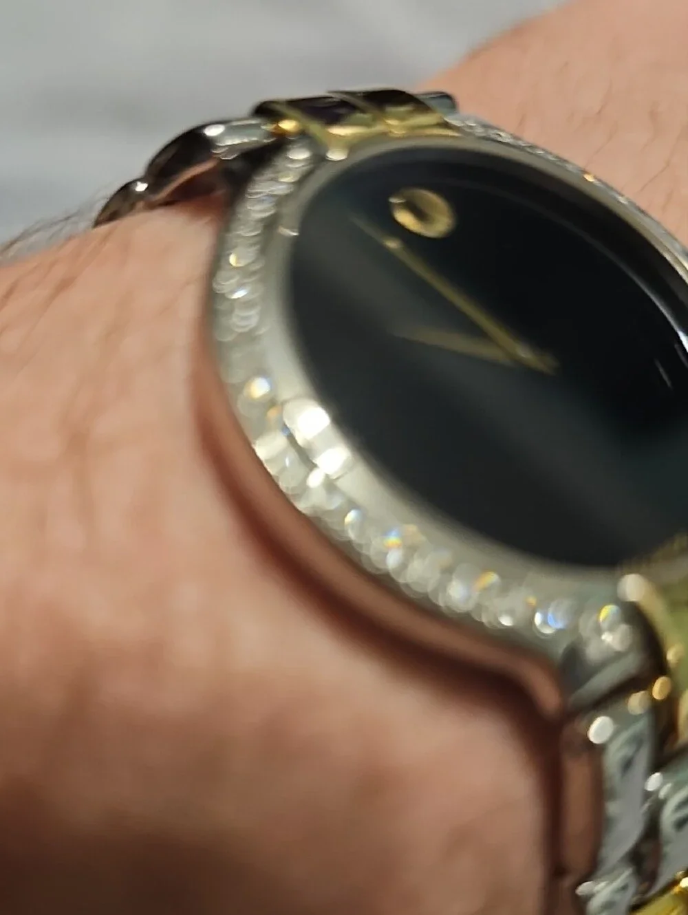 Exquisite Diamond Bezel Two-tone 33 Mm Unisex Movado Watch